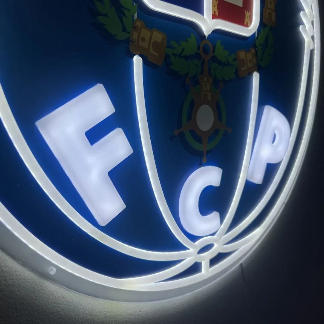 FC Porto Club Emblem LED Neon Sign – Official Licensed Fan Decoration